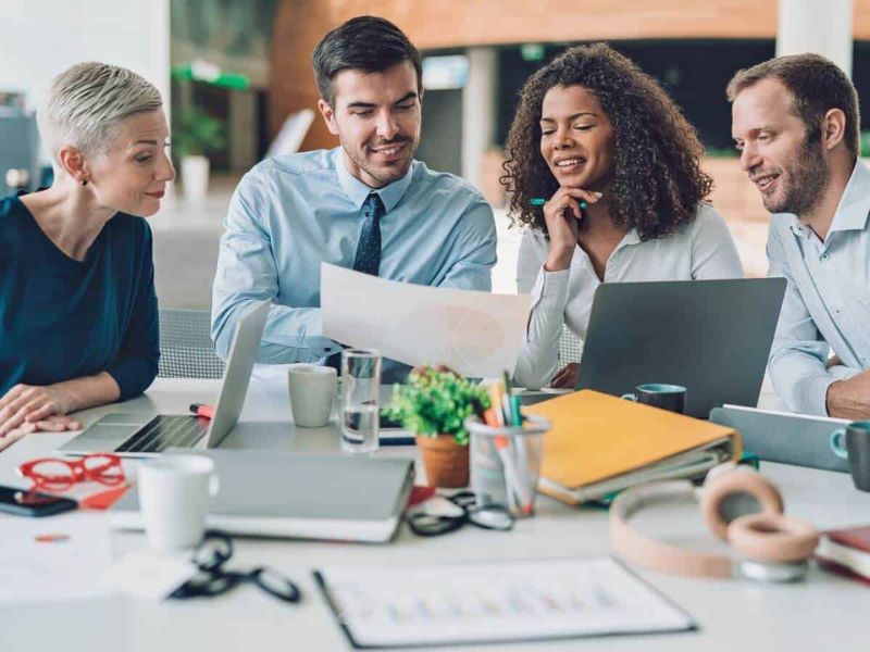 Nghiên cứu và xác định khách hàng là giai đoạn quan trọng